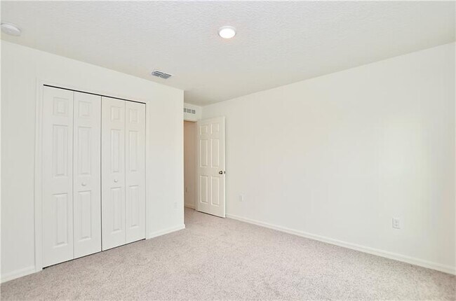 Building Photo - 1426 SW Merchant Ln