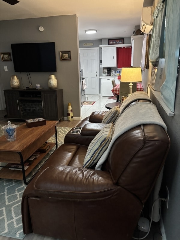 Building Photo - 7701 County Rd 1500