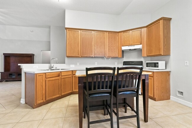Building Photo - 22326 E Daniel Oak Cir