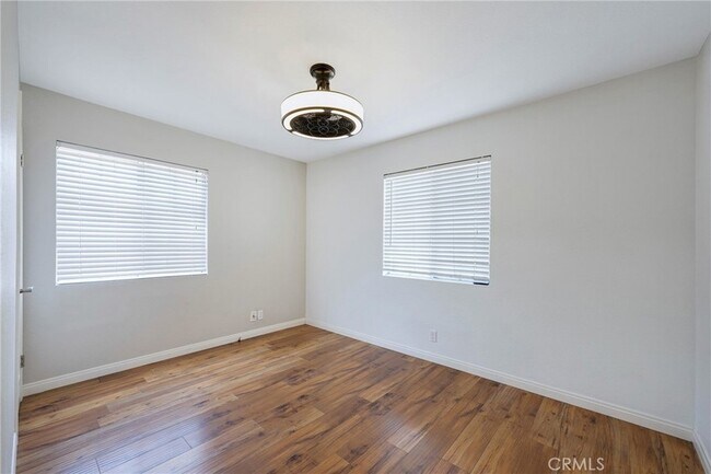 Building Photo - 13616 Hermes St