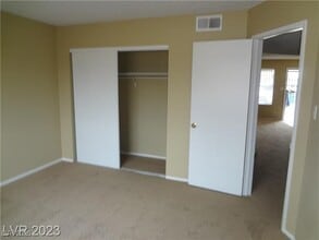 Building Photo - 5456 Cabeza Dr