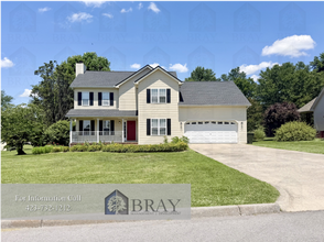 Building Photo - Updated spacious 4-Bedroom Near Boones Creek