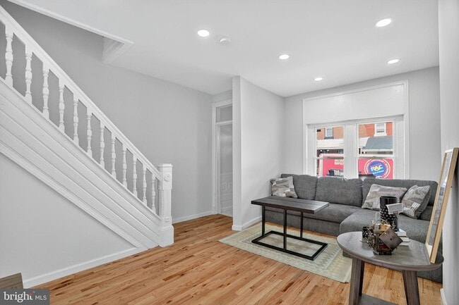 Building Photo - 4324 Otter St