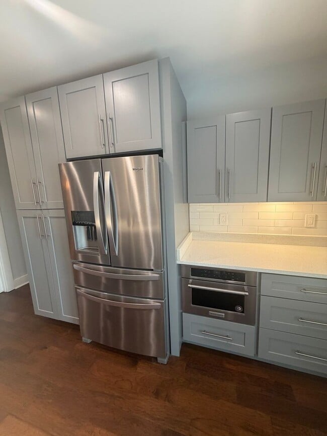 Building Photo - Lawrenceville 3 Bed, 2.5 Bath House with Parking for Lease July 1!