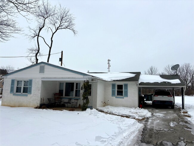 Building Photo - 1807 E Kings Hwy