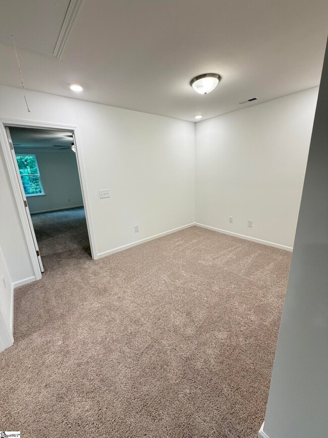 Building Photo - 218 Brochaill Ct