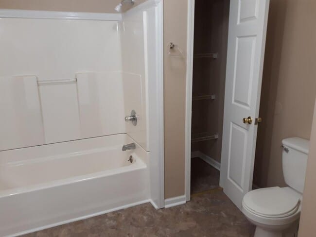 Building Photo - 756 TANNER ROAD