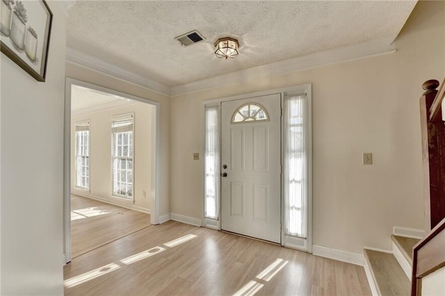 Building Photo - 3945 Genoa Ct