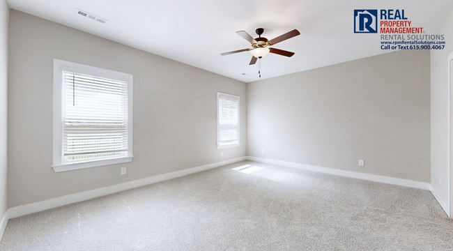 Building Photo - Gorgeous, Luxury home in Marymont Springs! Neighborhood pool & playground!