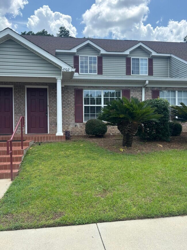 Building Photo - 4434 Gearhart Rd