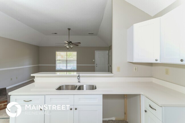 Building Photo - 4072 Angelace Dr N