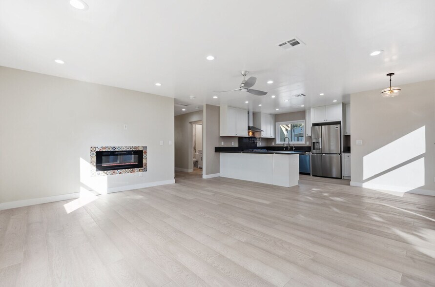 Building Photo - 4769 E Malta St