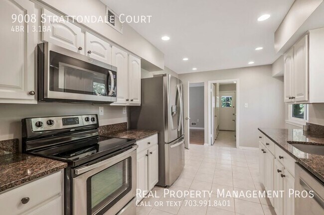 Building Photo - 9008 Strattondale Ct