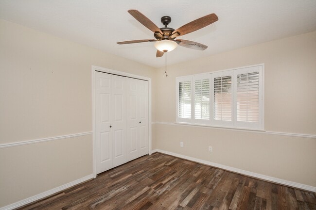Building Photo - 12518 Dolgo Dr