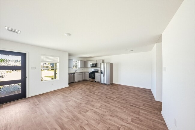 Building Photo - 16802 N Marie Vlg Dr