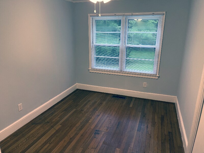 Building Photo - 657 Wildwood Rd