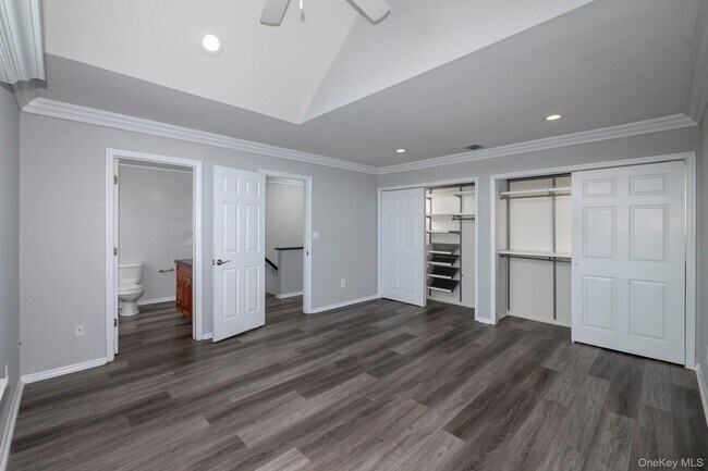 Building Photo - 25 Horizon View Dr