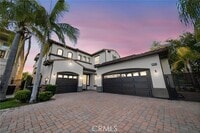 Building Photo - 17100 Santa Cruz Ct