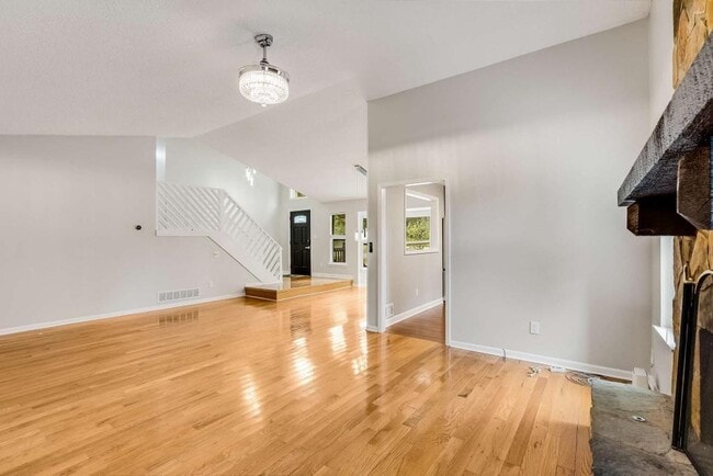 Building Photo - 9745 Loblolly Ln