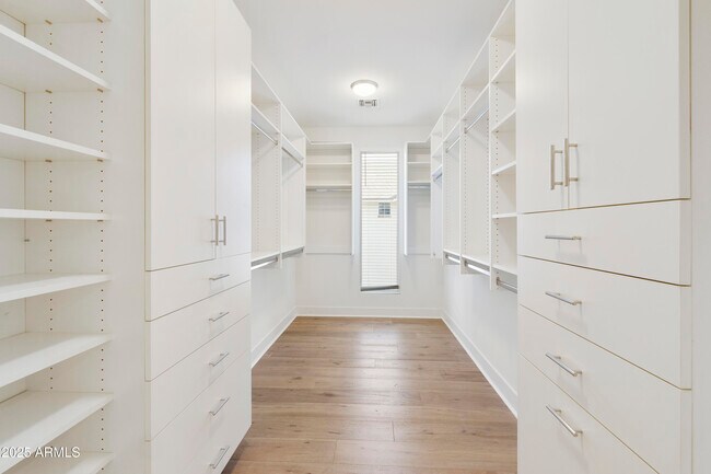 Building Photo - 4017 N 40th St