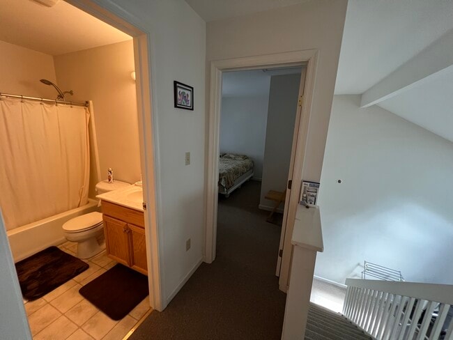 Building Photo - 368 Upper Wild Acrs Dr