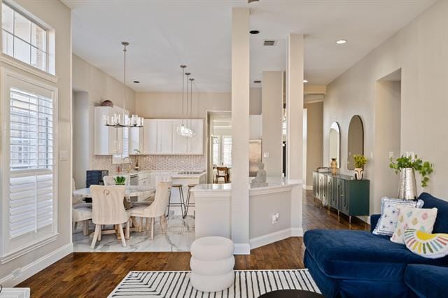 Building Photo - 3615 Field Stone Dr