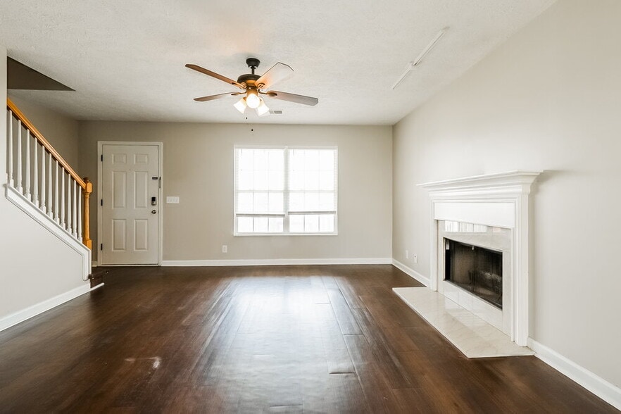 Building Photo - 804 Cainbrook Ct