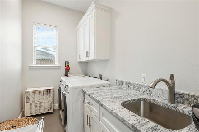 Building Photo - 7805 Pebble Beach Dr