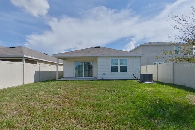 Building Photo - 4421 SW 85th St