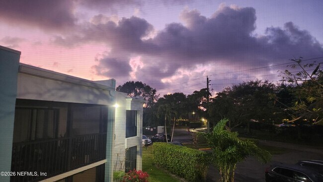 Building Photo - 517 Dotterel Rd