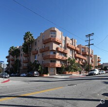 Building Photo - Alpine Apartments