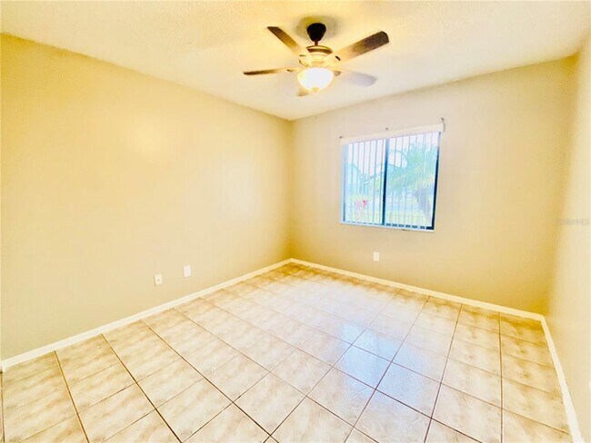 Building Photo - 378 Chicago Woods Cir