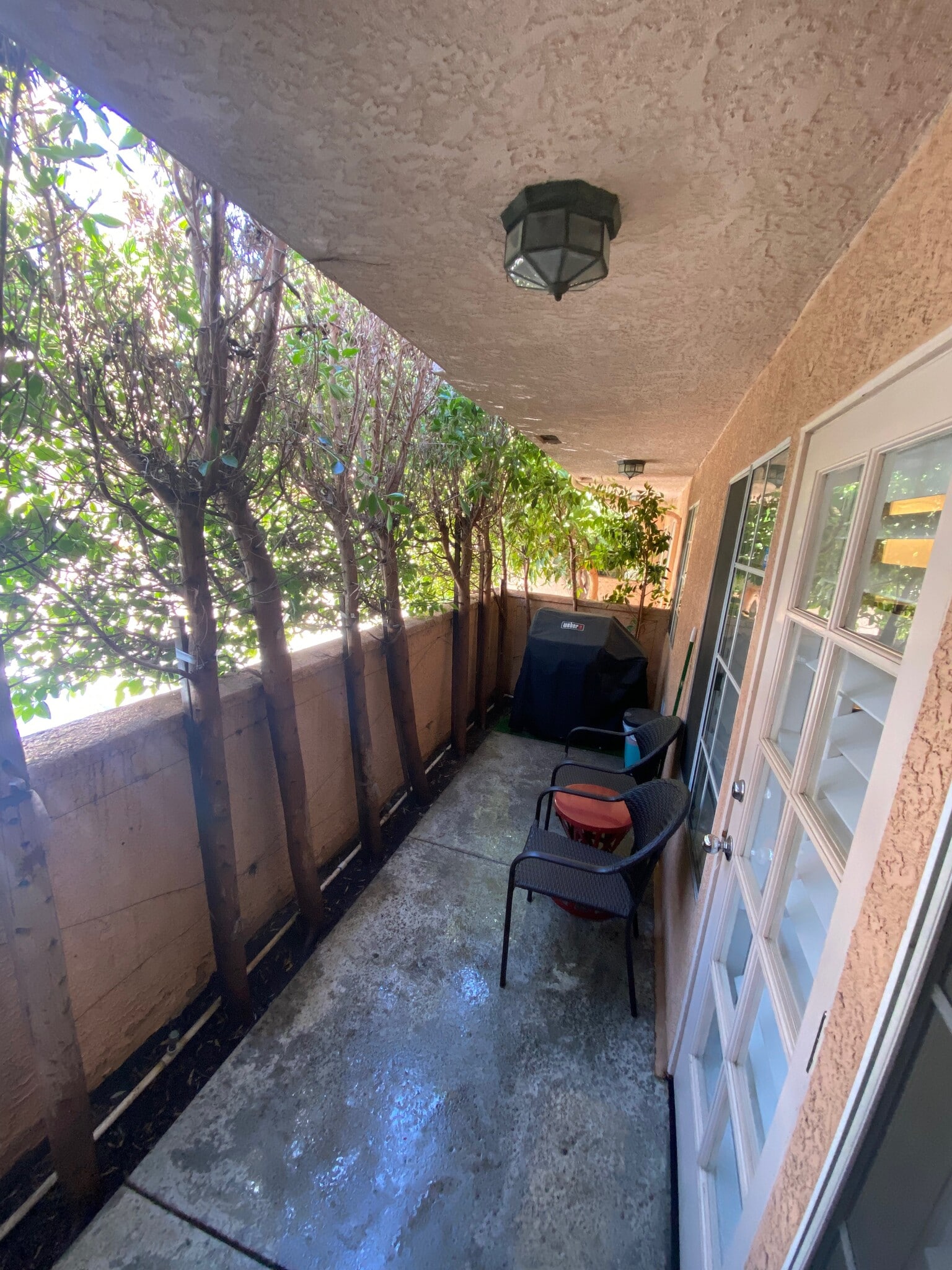 Building Photo - 5200 White Oak Ave