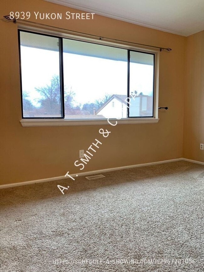 Building Photo - 8939 Yukon St