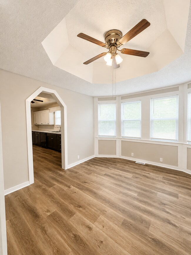 Building Photo - Coming Soon | Charming 2 Bed Home with Spacious Porch