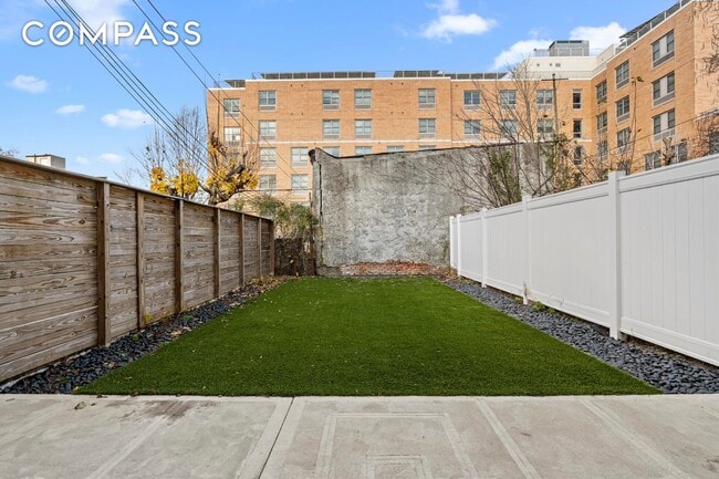 Building Photo - 1143 St Marks Ave