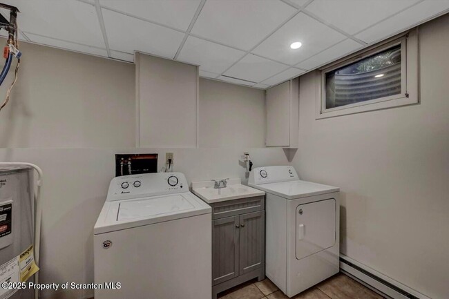 Building Photo - 26 Abington Gardens Dr