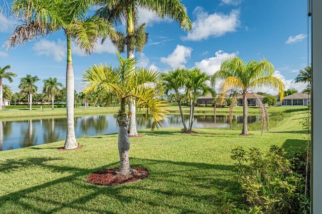 Building Photo - 603 Calamondin Way SW