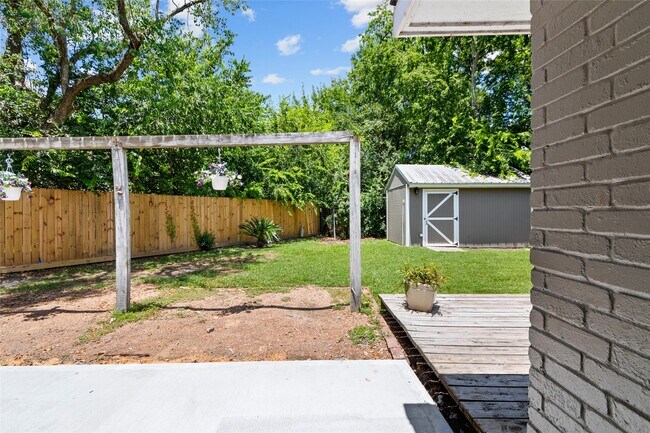 Building Photo - 510 Brandywyne Dr
