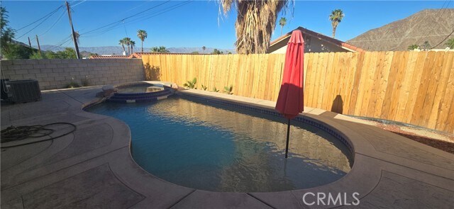 Building Photo - 53470 Avenida Alvarado