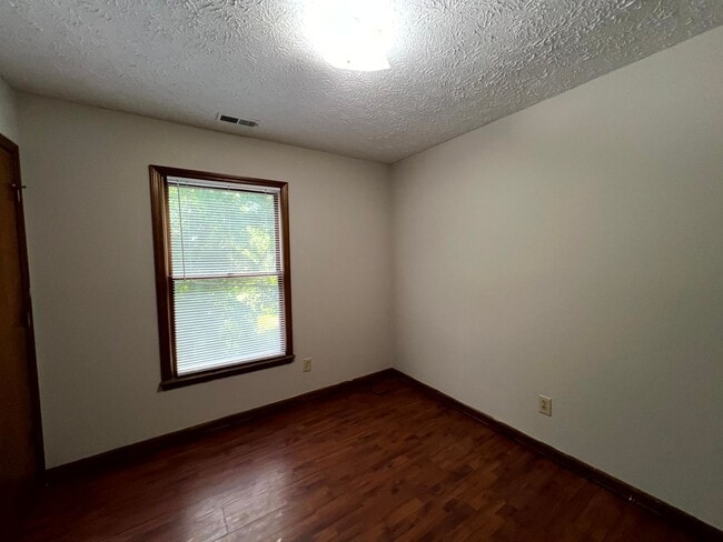 Building Photo - 7016 Maracay Ct