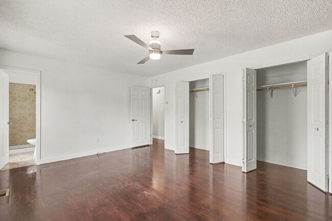 Building Photo - 2720 Northridge Dr