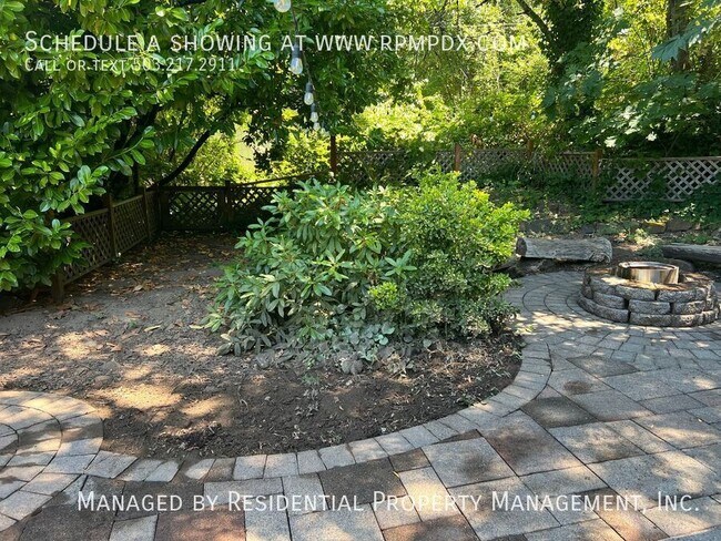 Building Photo - 4512 SW Fairvale Ct