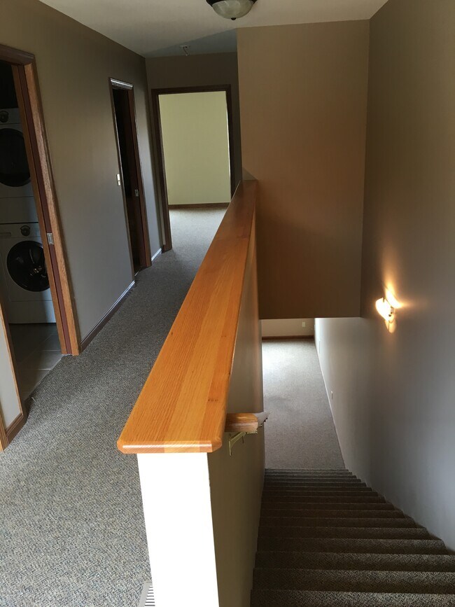 Building Photo - 1011 E Central Entrance