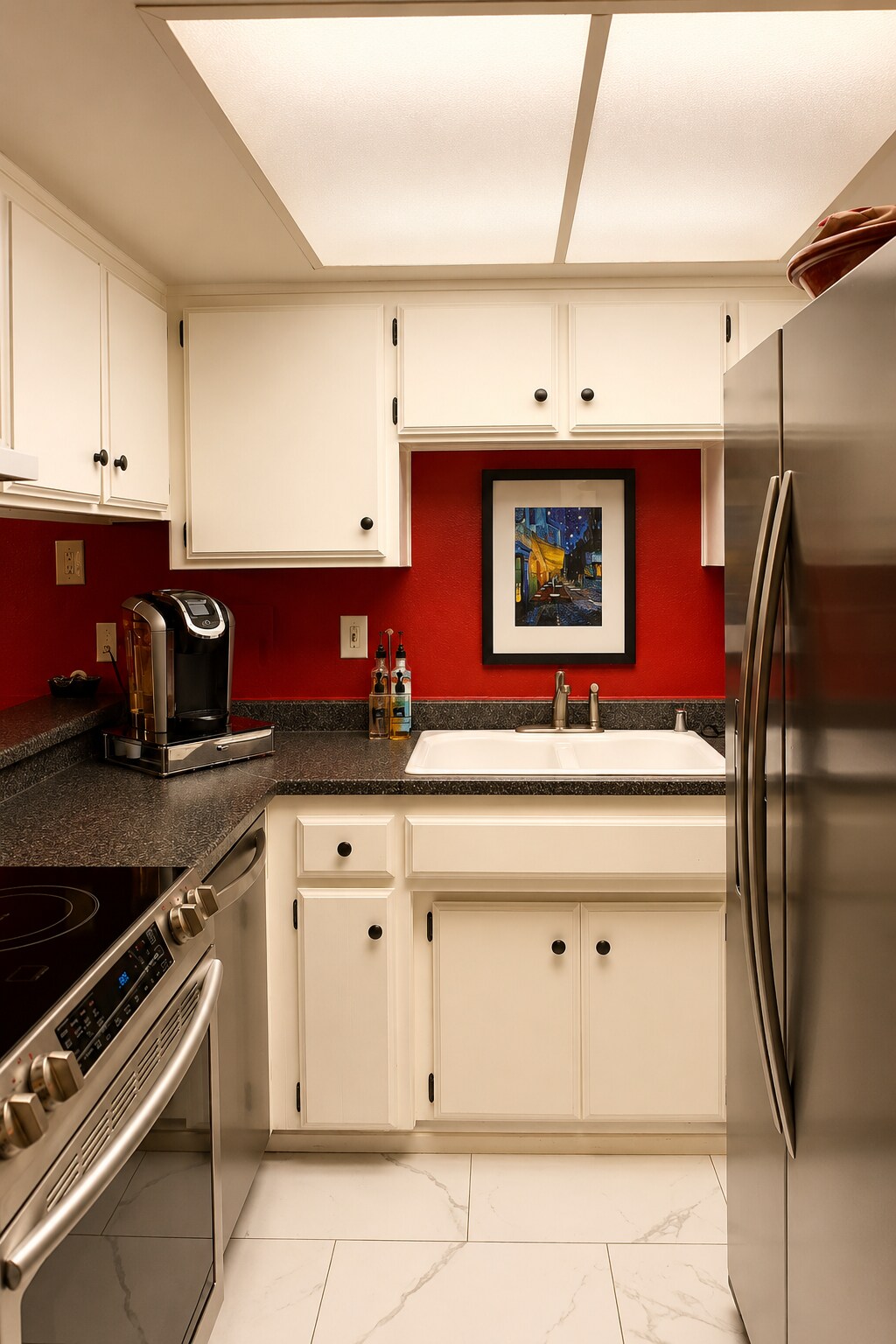 Building Photo - 5300 Dunsmuir Rd