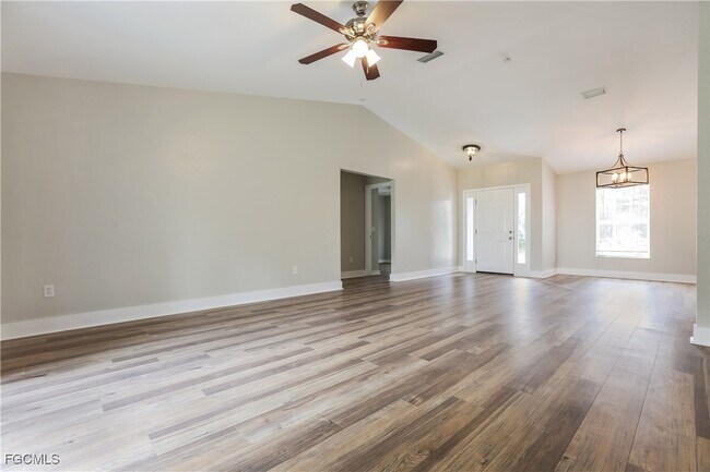 Building Photo - 4168 Merriam Ln