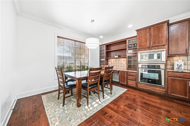 Building Photo - 3107 Sweetwater Cove