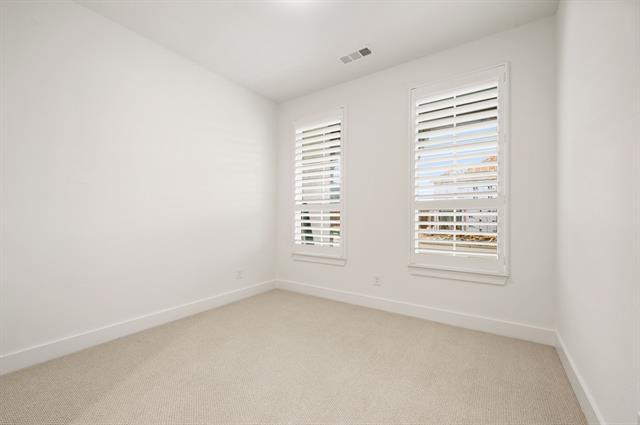 Building Photo - 16325 Renault St