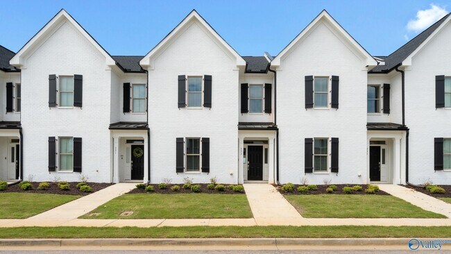 Building Photo - 333 Hay Rake Dr