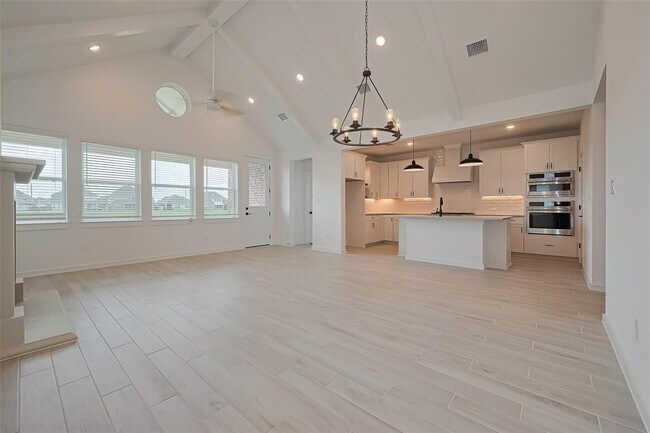 Building Photo - 2627 Clapbread Ln